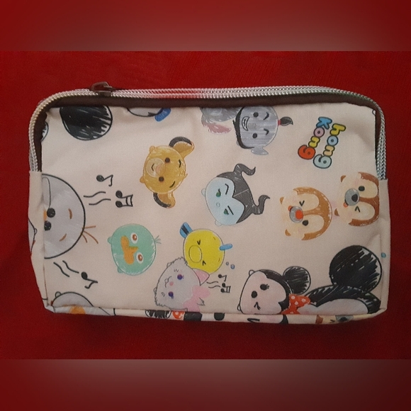 BRAND NEW adorable Disney wallet/clutch - Picture 2 of 4